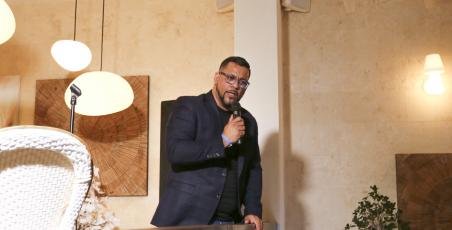 Humor show of the Dominican comedian Jochy Jochy at Restaurant Maria