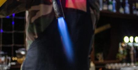 Cocktail Tasting en el Bar Barco Cocktail Tasting en el Bar Barco