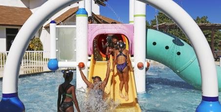 Sosua Ocean Village realiza Encuentro Navideño con la Fundación Mariposa Sosua Ocean Village realiza Encuentro Navideño con la Fundación Mariposa