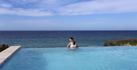 Circus Pool Party at Restaurant Maria