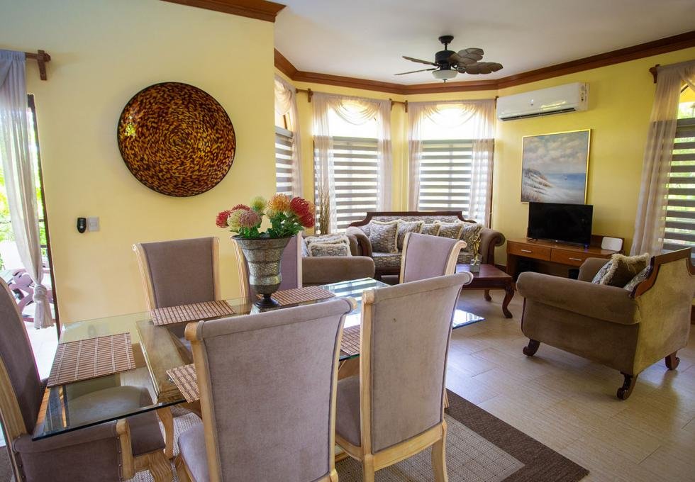 Spacious 4 bedroom villa in Campo Del Mar I