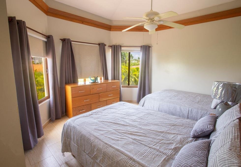 Spacious 4 bedroom villa in Campo Del Mar I