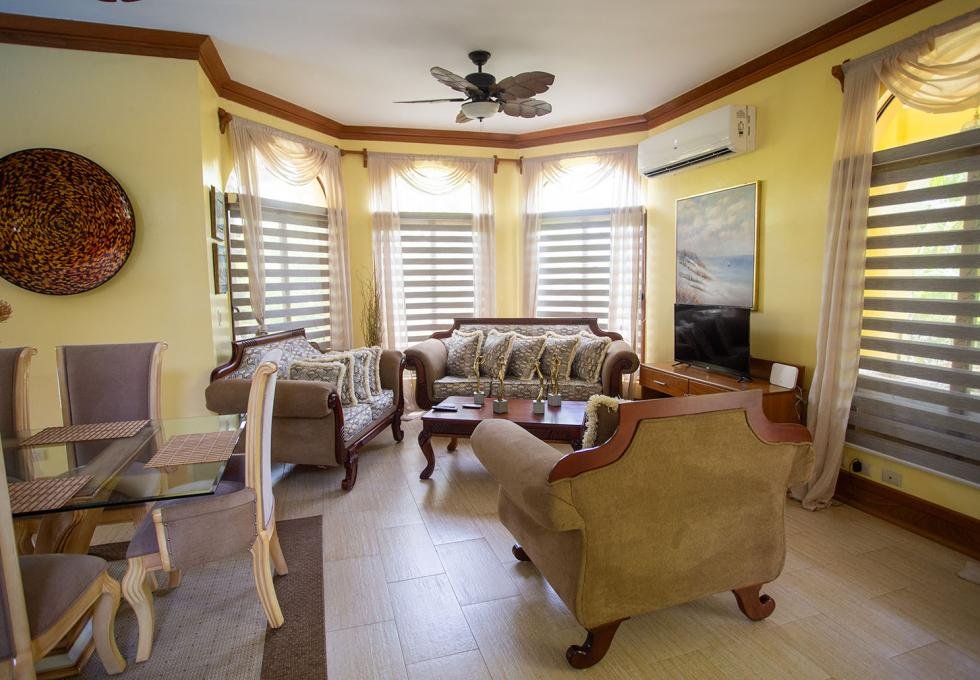 Spacious 4 bedroom villa in Campo Del Mar I