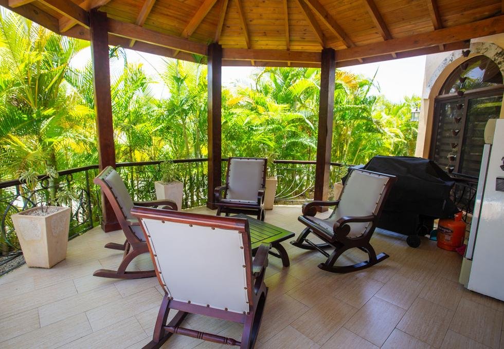 Spacious 4 bedroom villa in Campo Del Mar I
