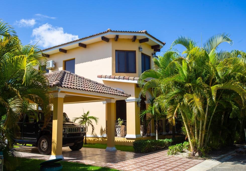 Spacious 4 bedroom villa in Campo Del Mar I