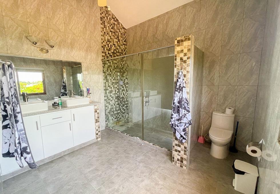 Spacious 4 bedroom villa in Campo Del Mar I