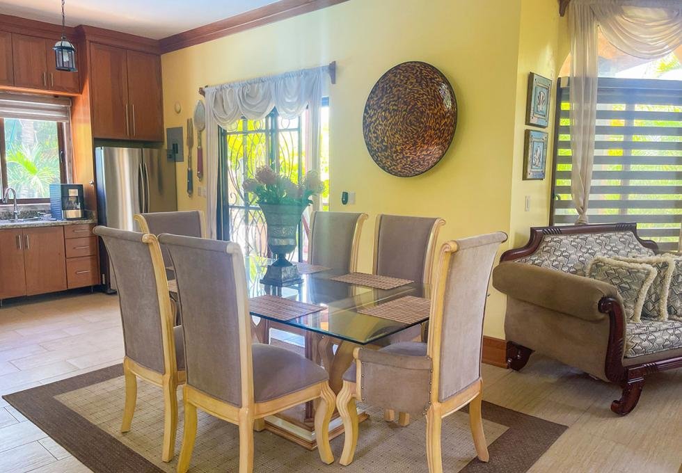 Spacious 4 bedroom villa in Campo Del Mar I