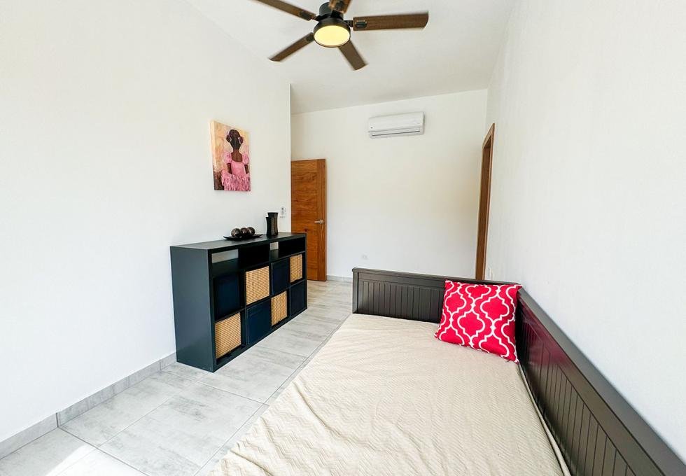 Beautiful 3-bedroom villa in Campo Del Mar IV