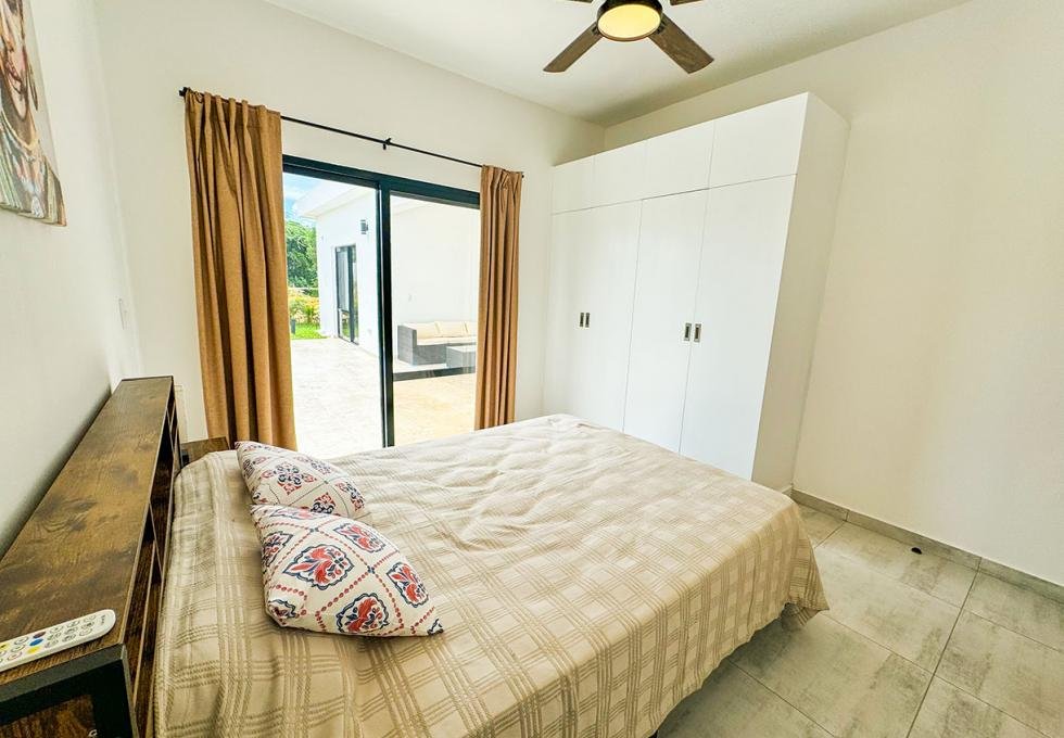 Beautiful 3-bedroom villa in Campo Del Mar IV